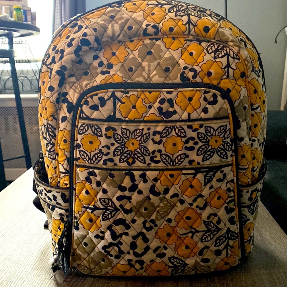 Like new Vera Bradley campus backpack